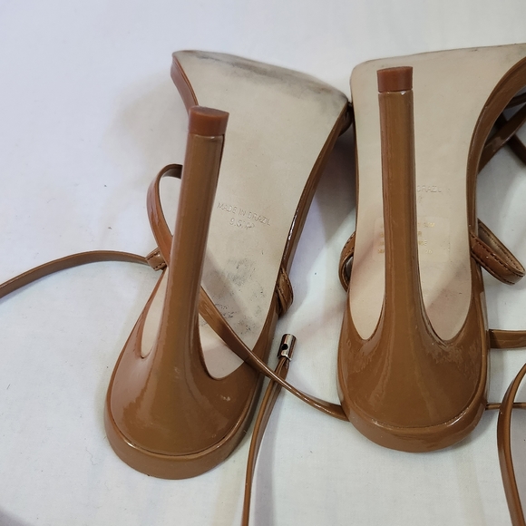 Steve Madden Uplift Heels Heeled Sandals Ankle Wrap Ties Camel Patent Leather - Picture 9 of 13